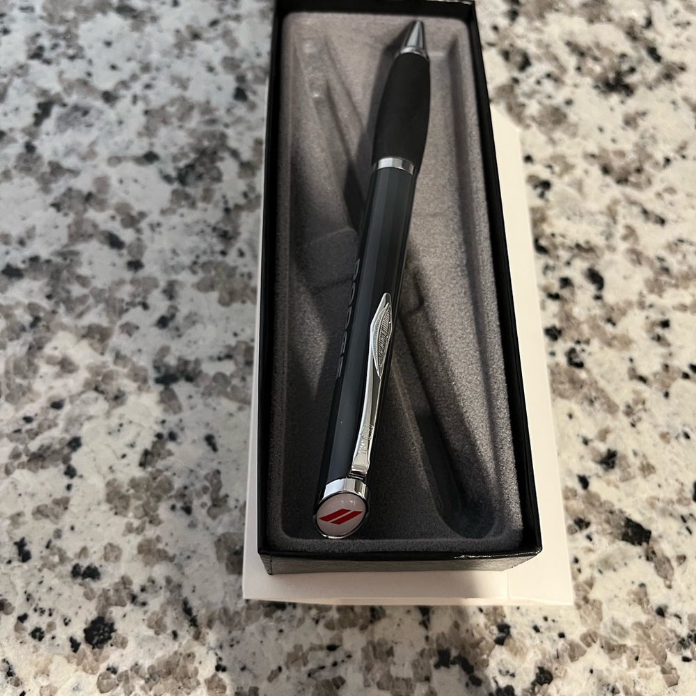 Quill Pen - Picture 5 of 8